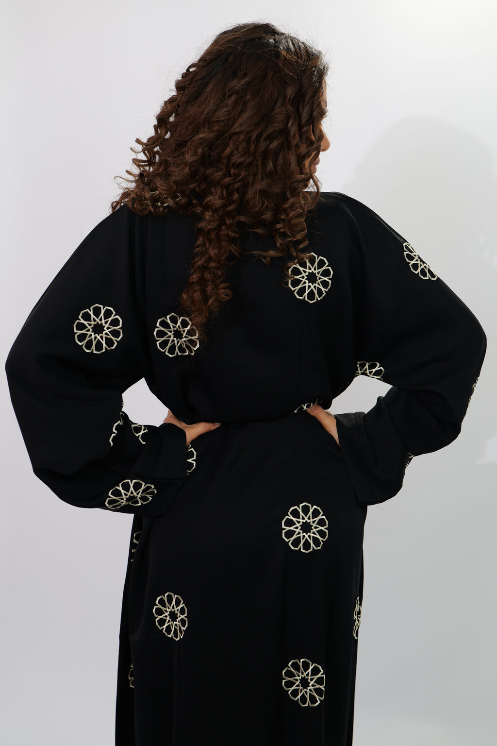 Abaya Nini