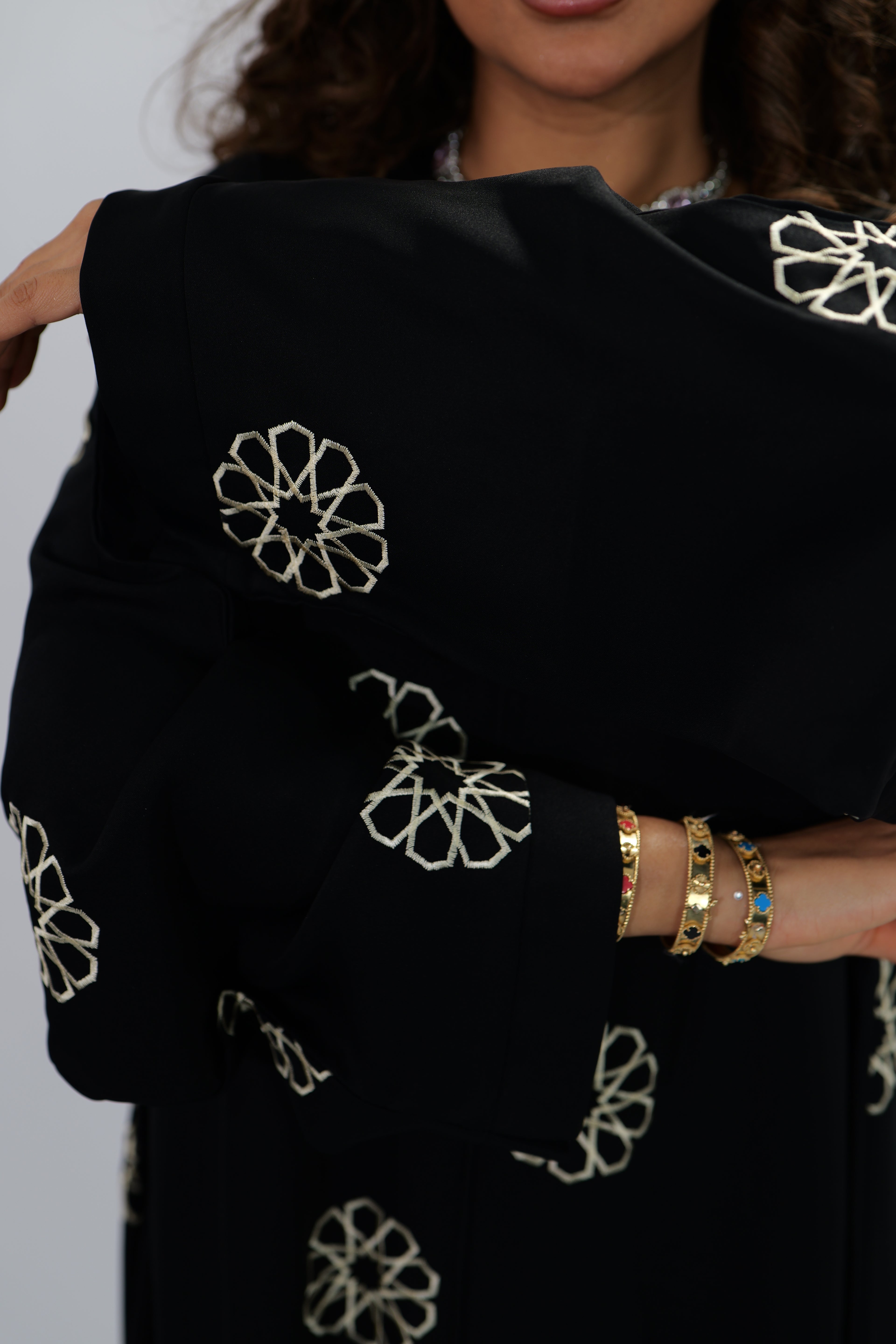 Abaya Nini