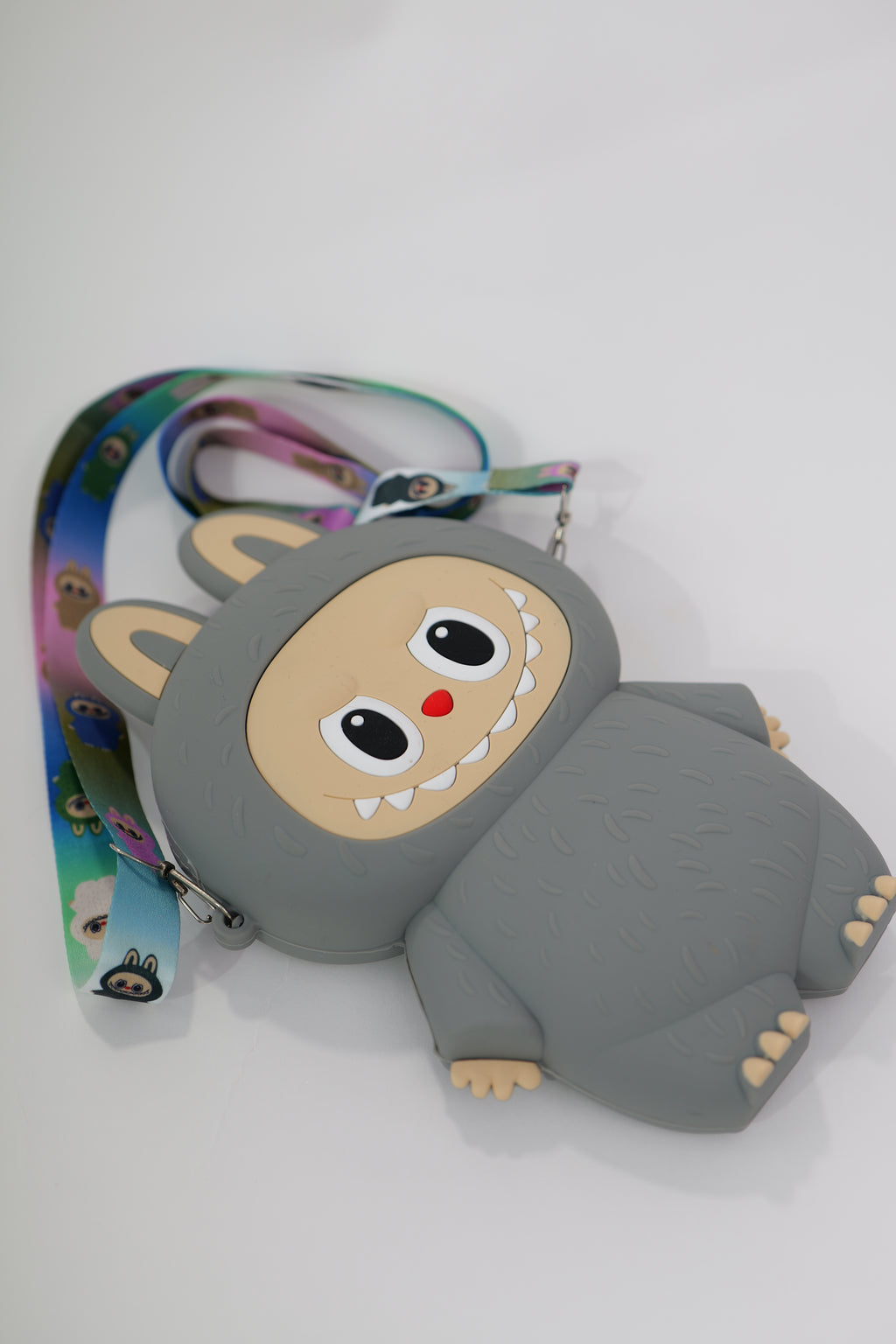 Sac style Labubu