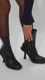 Les Iconiques Bottes de Luxe